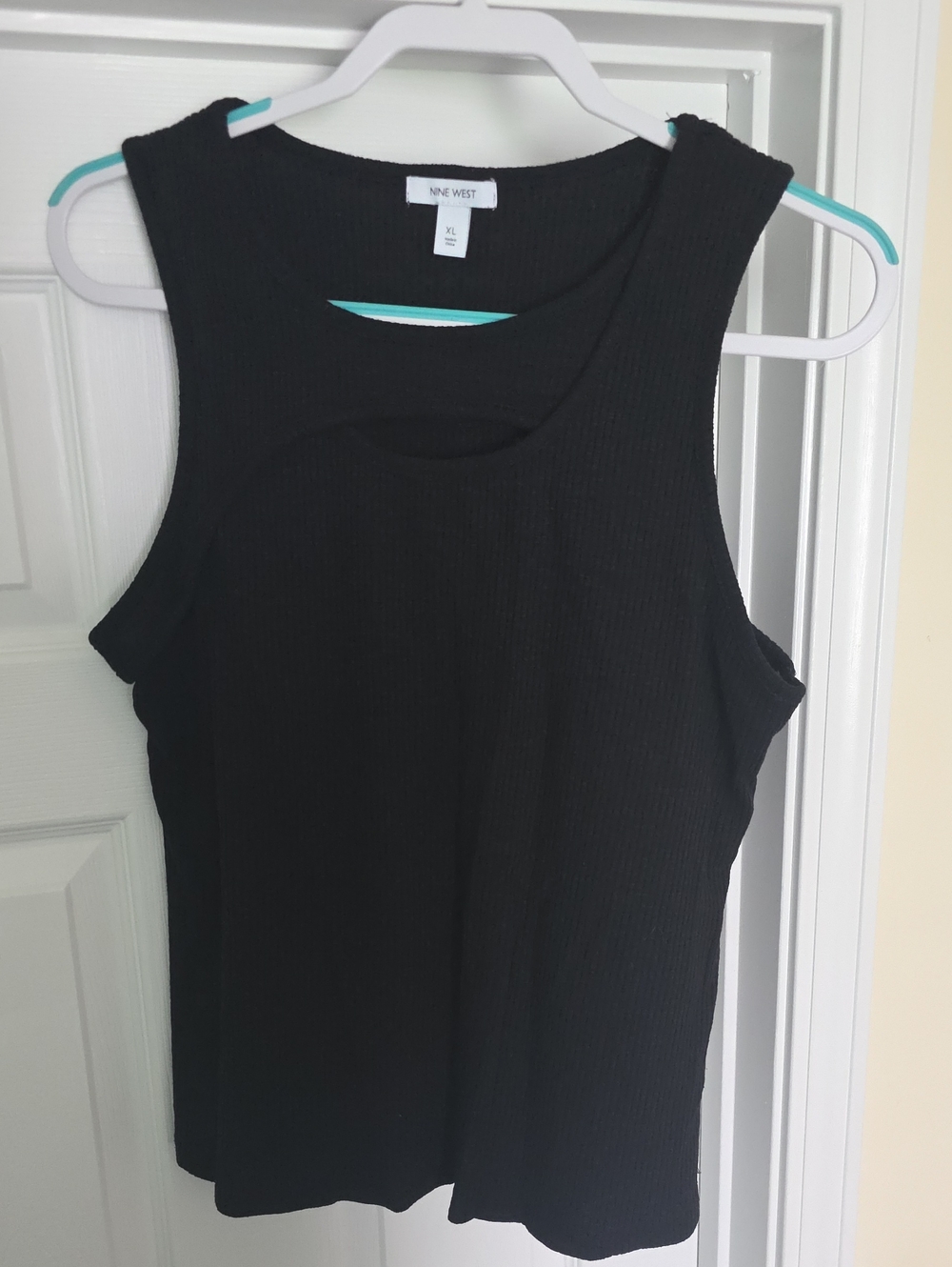 Nine West Black Ribbed Cutout Tank Top